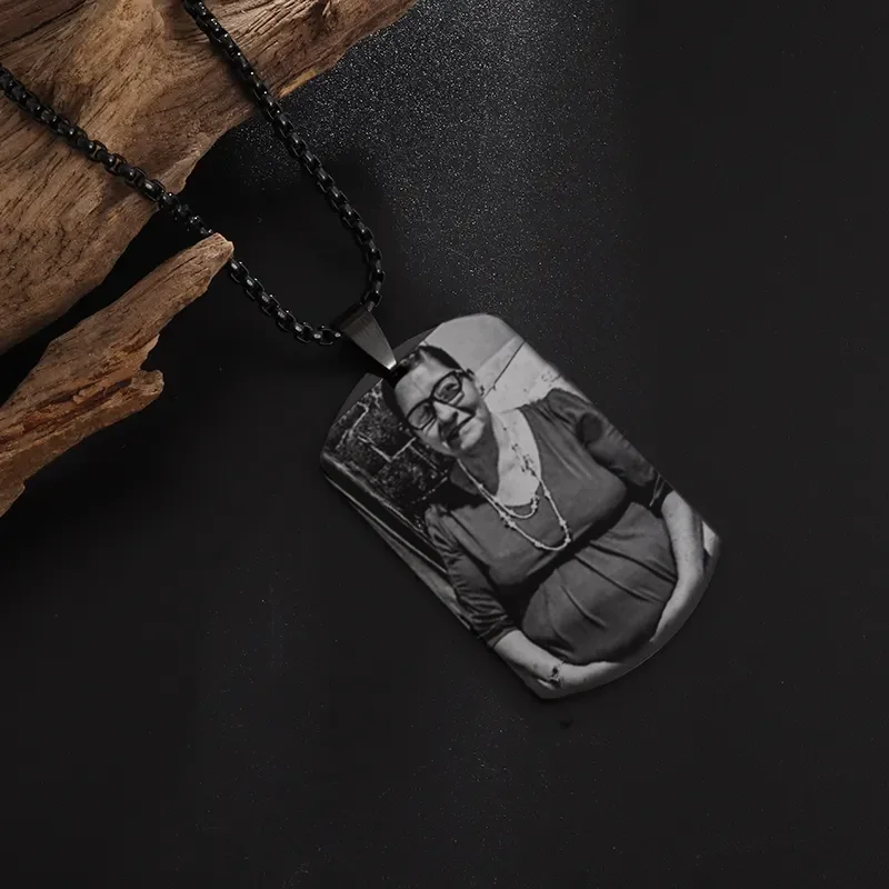 Cadena Negra Fragmento Nocturno